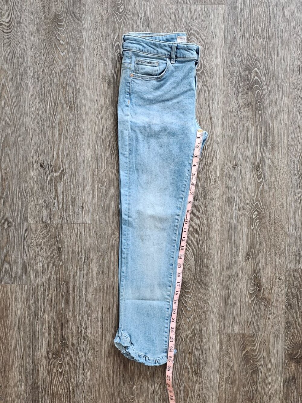 Zara Y2K Style Ruffle Bottom Light Wash Slim Jeans 8 - Picture 10 of 10